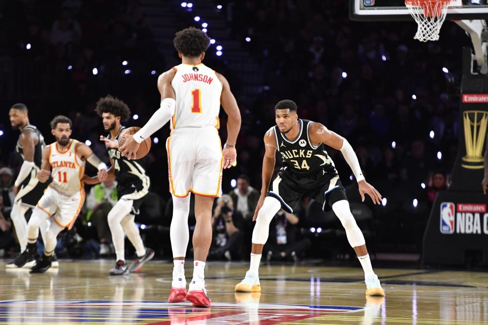 球员不仅在 球员不仅在