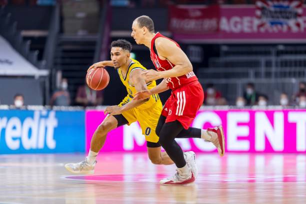 判断失误 判断失误