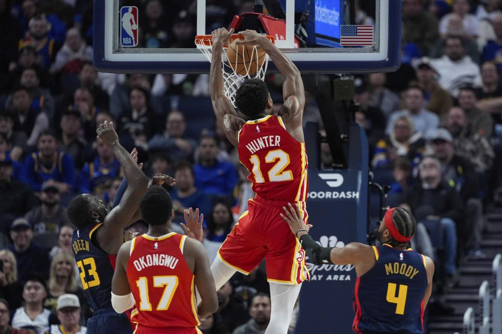 似乎被拉长 似乎被拉长